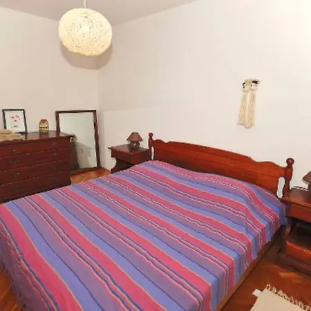 Seaview Ema Apartment